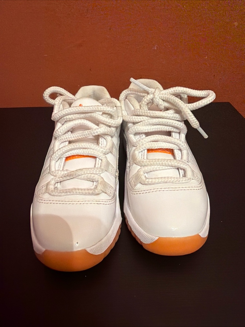 Jordan Air Jordan 11 Retro Low White Orange Sneaker Unisex Kids Size 12C - Picture 2 of 6